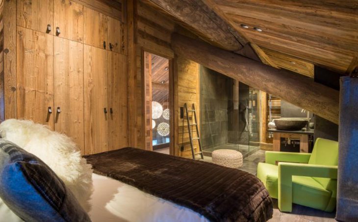 Chalet Le Koissou, Meribel Village, Double Bedroom 3
